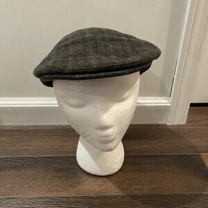 Mucros Weavers Ireland Wool Newsboy Cap Cabbie Hat Plaid Herringbone Gray M